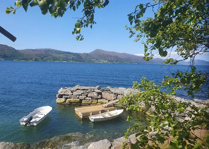 Småstranda Fjord *