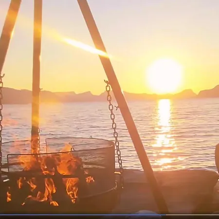 Smastranda Fjord * Aheim